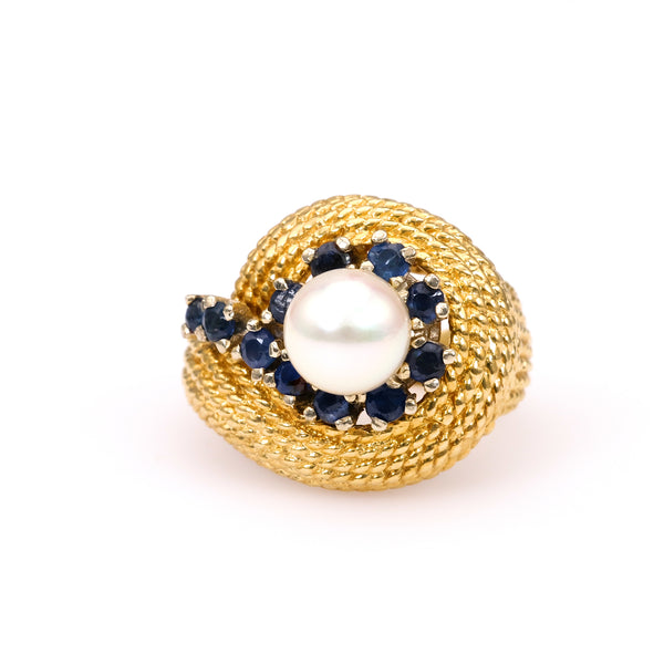 Mid-Century Pearl Sapphire 14k Yellow Gold Ring