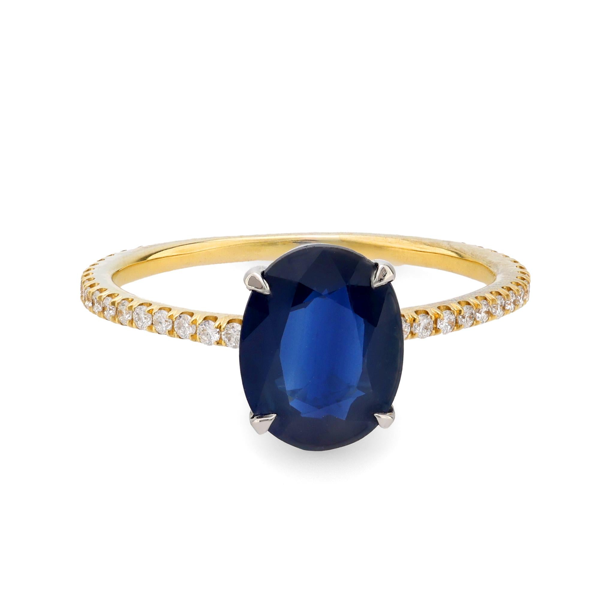 Modern carat oval cut sapphire diamond 18k yellow gold ring