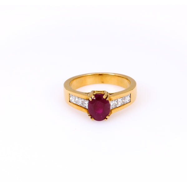 Vintage French Ruby and Diamond 18k Yellow Gold Ring