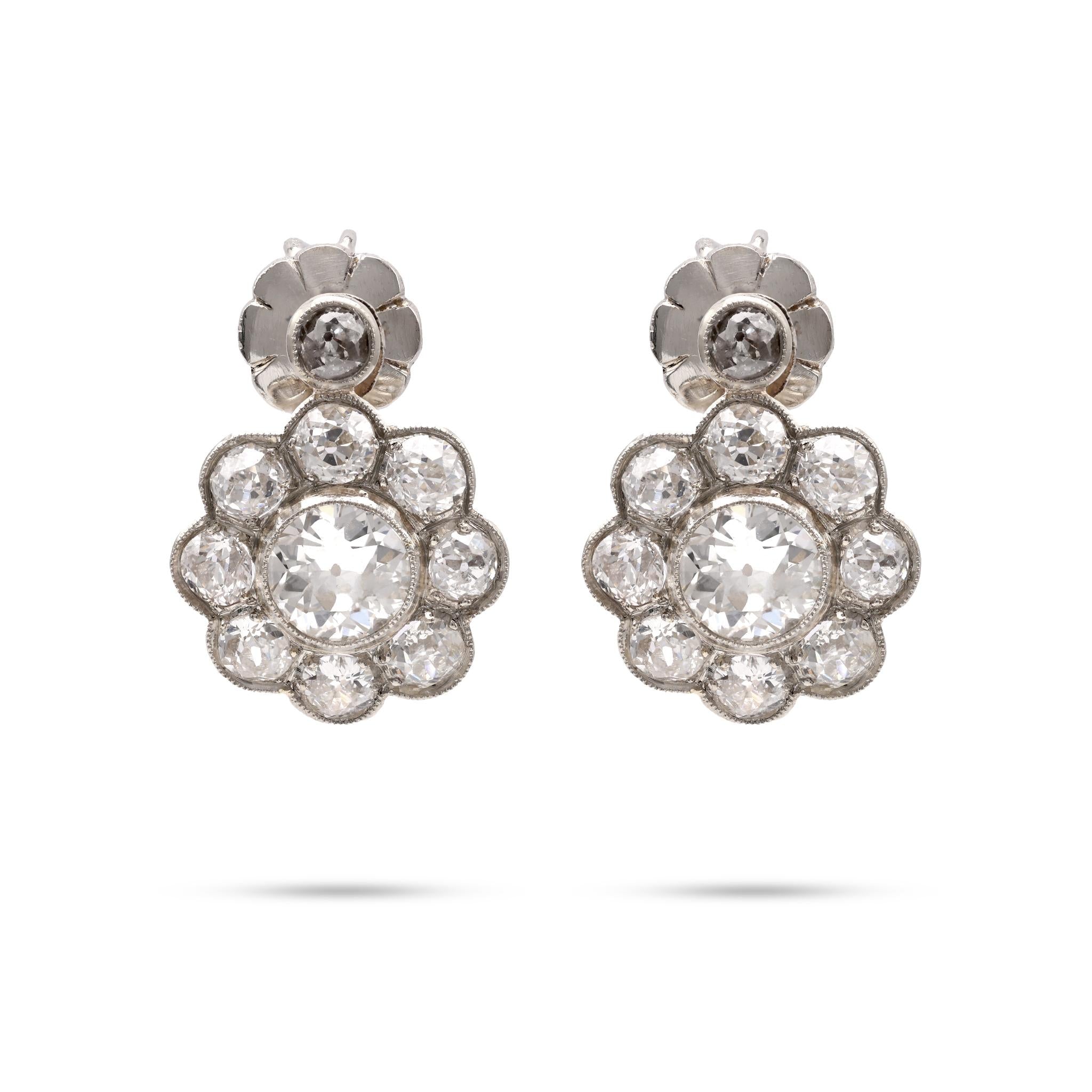 Antique 2.6 Carat Diamond Platinum Cluster Earrings