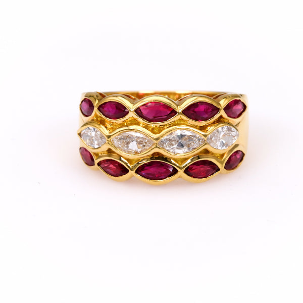 Vintage Diamond Ruby 18k Yellow Gold Ring