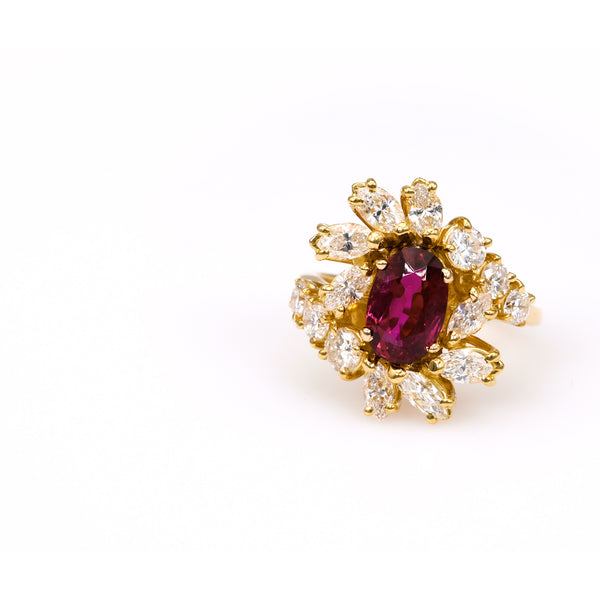 Vintage GIA 1.40 Carat Thai Ruby Diamond 18k Yellow Gold Cluster Ring