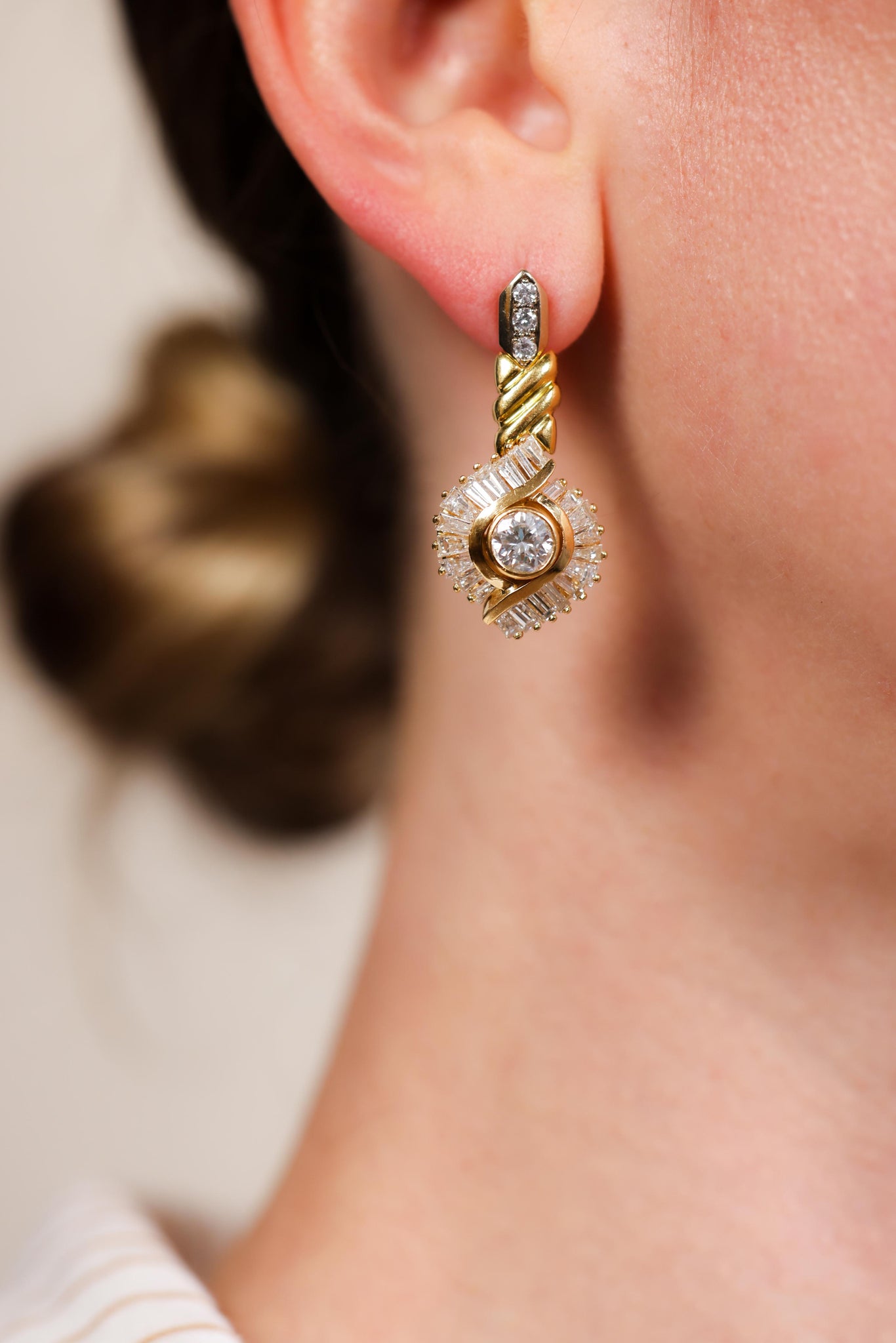 5.10 Carat Diamond 18k Yellow Gold Earrings