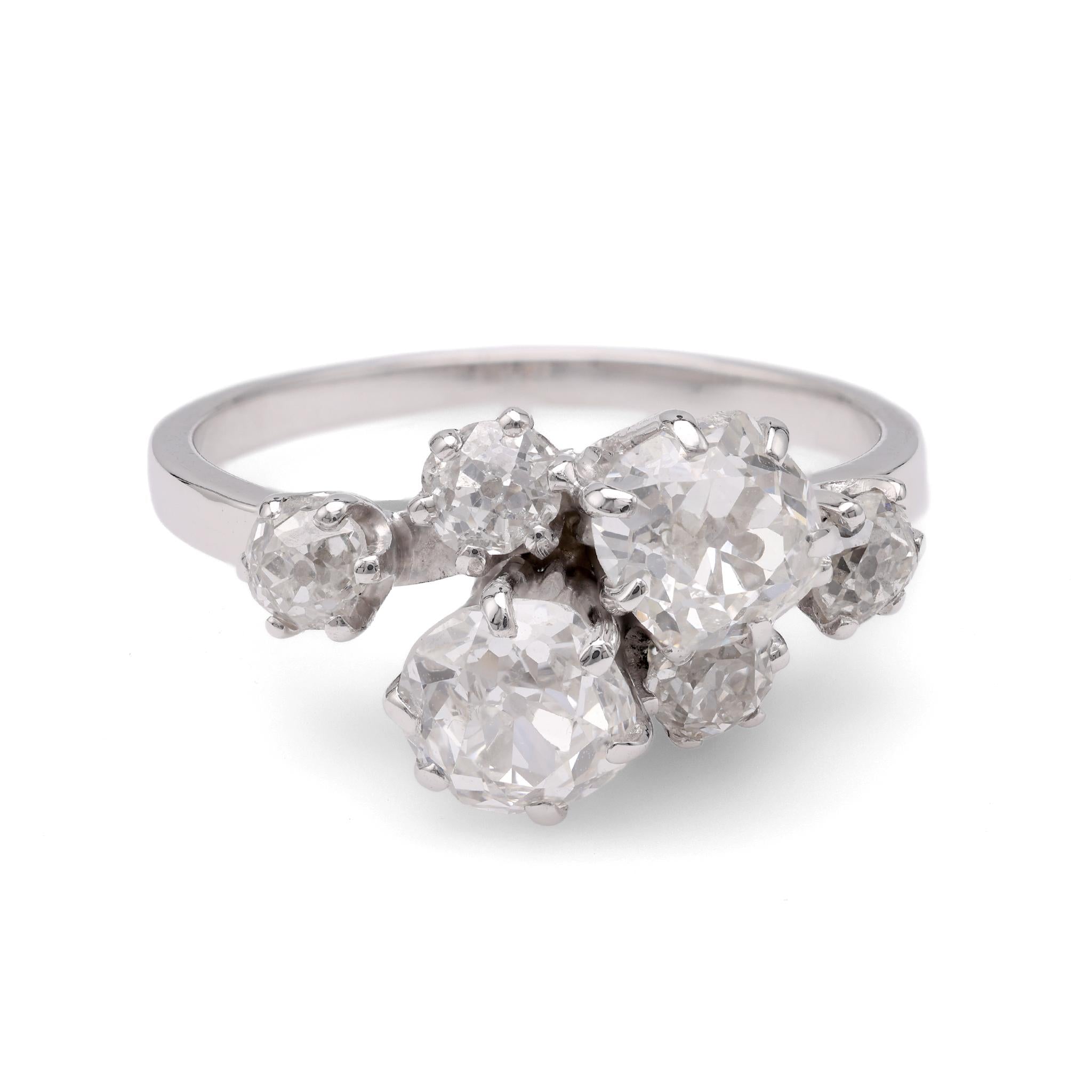 Art Deco Toi Et Moi 1.90 Carat Diamond Gold Ring