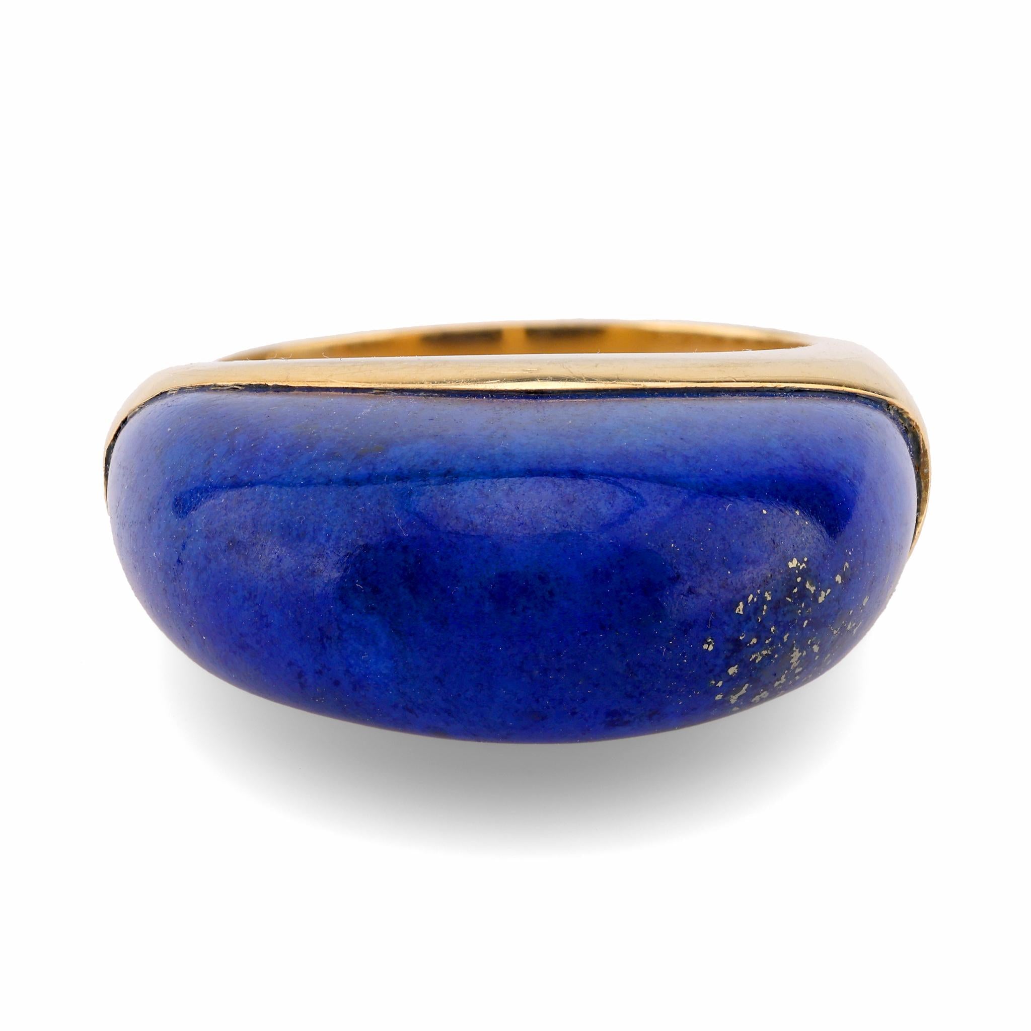 Vintage Cabochon Cut Lapis Lazuli 18K Yellow Gold Dome Ring