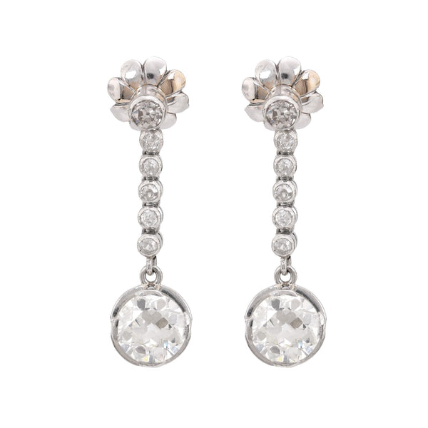 GIA 1.64 and 1.81 carats diamond 18k white gold drop earrings