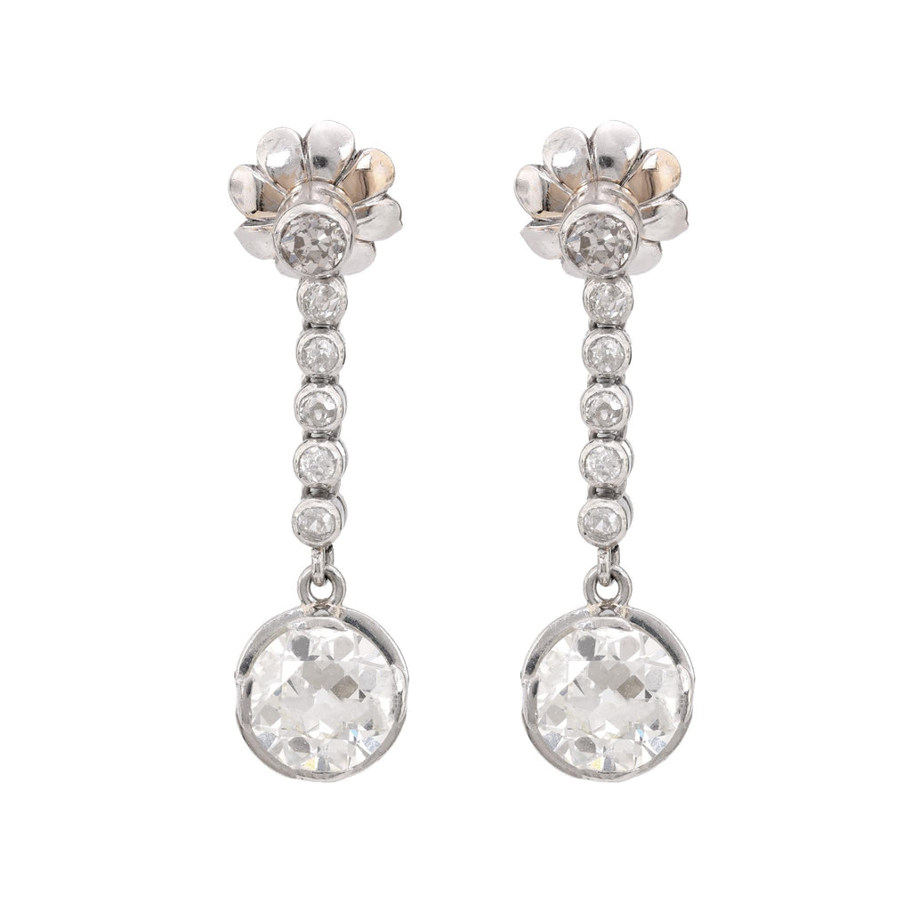 GIA 1.64 and 1.81 carats diamond 18k white gold drop earrings