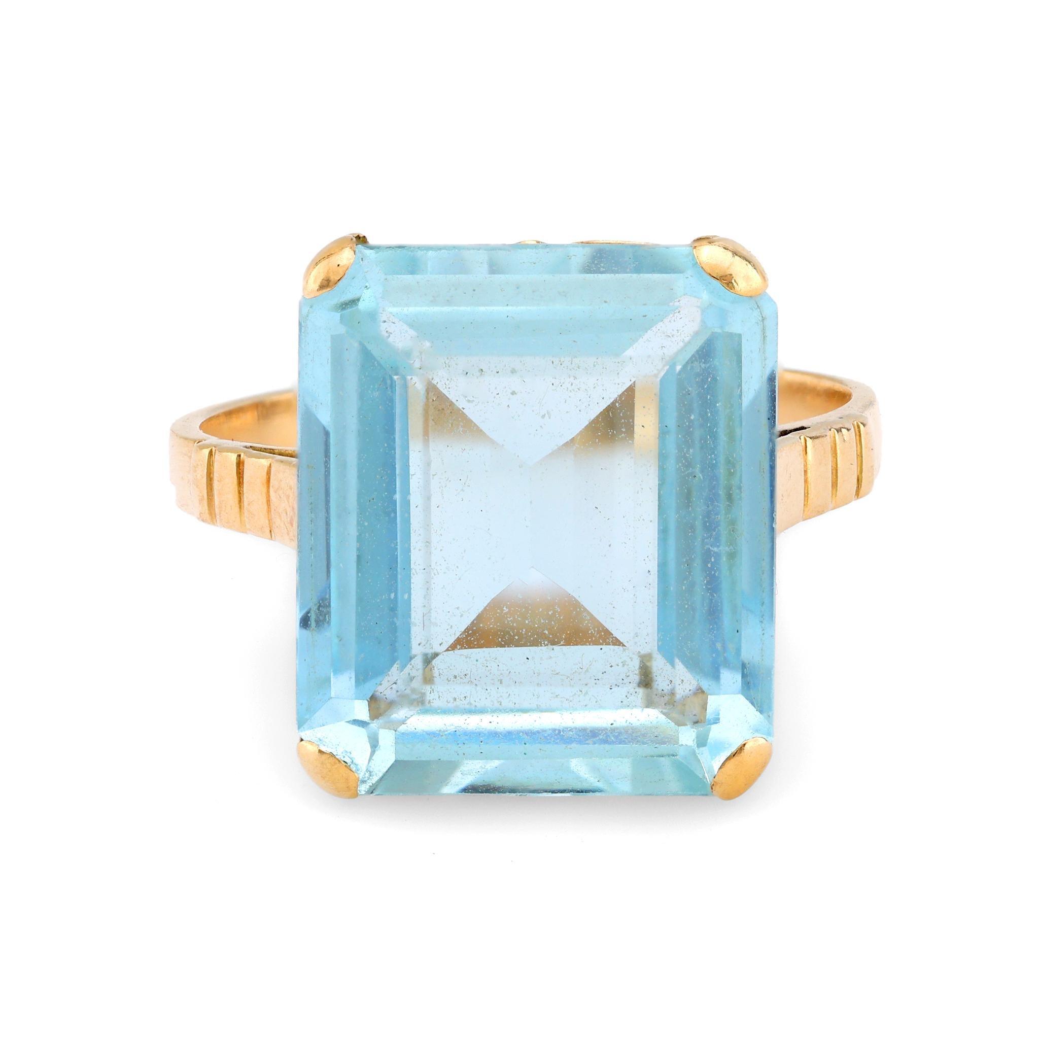 Retro 7.40 carat aquamarine 18k yellow gold solitaire ring