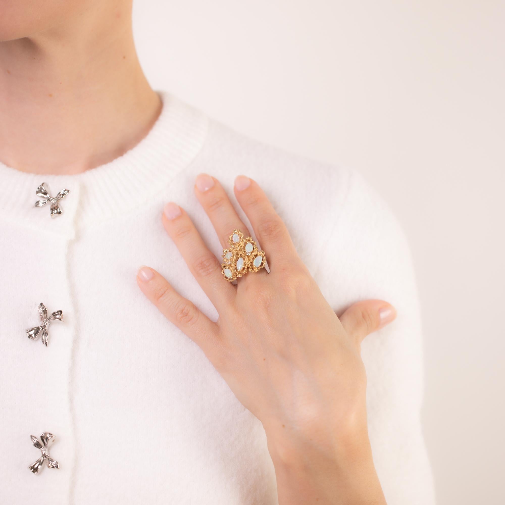 Vintage opal diamond 14k yellow gold cocktail ring