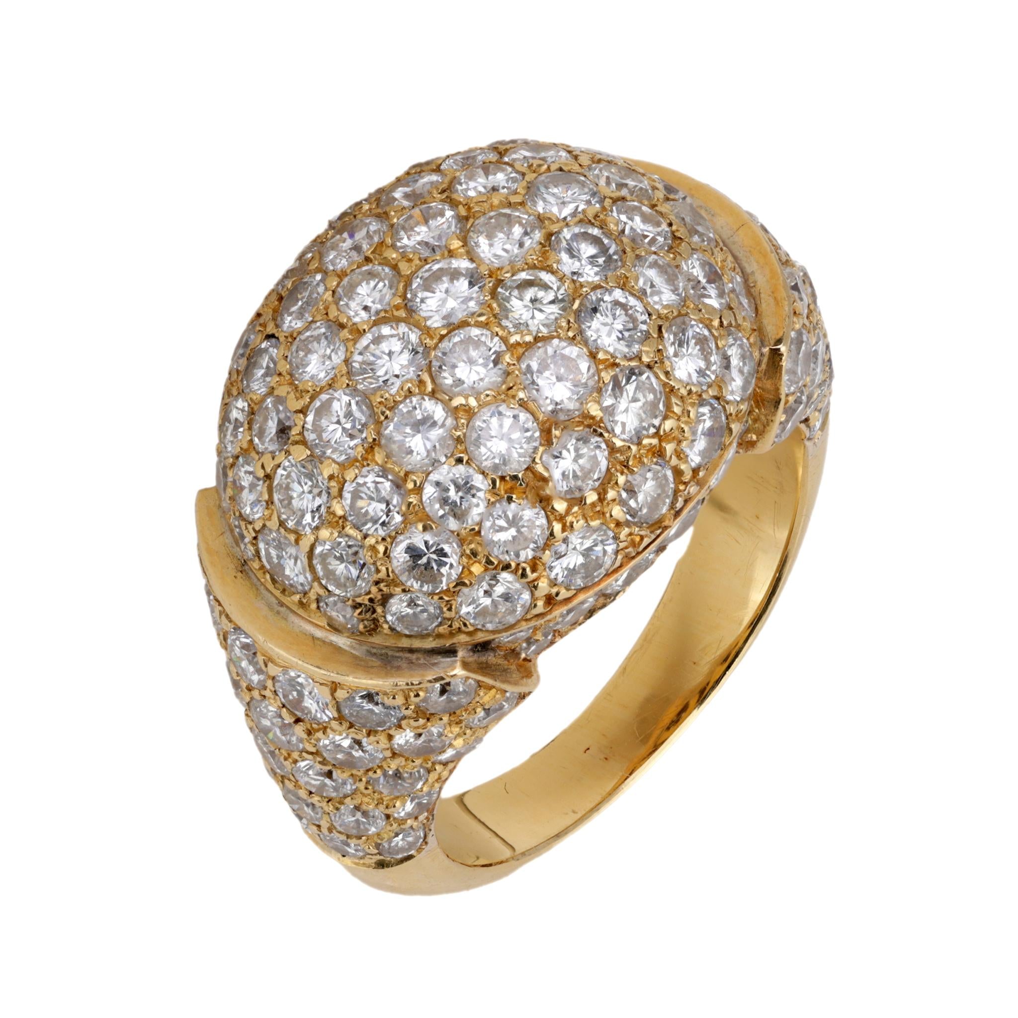 Vintage 3.80 carat total weight pave diamond 18k yellow gold ring