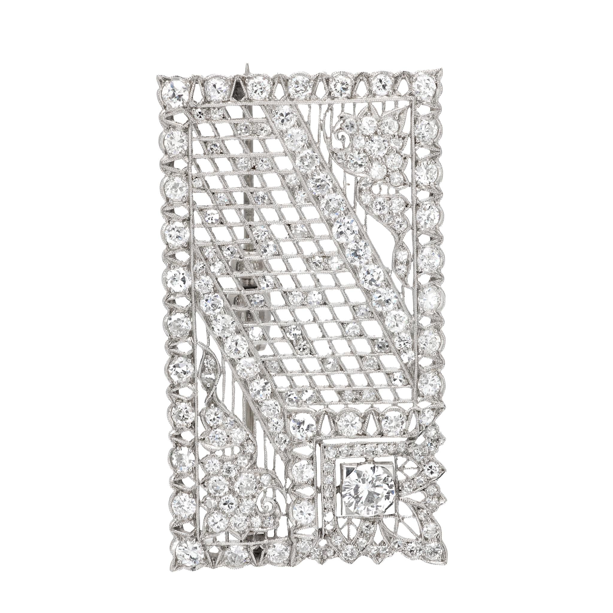 Art Deco 5.50 carat diamond platinum rectangular brooch