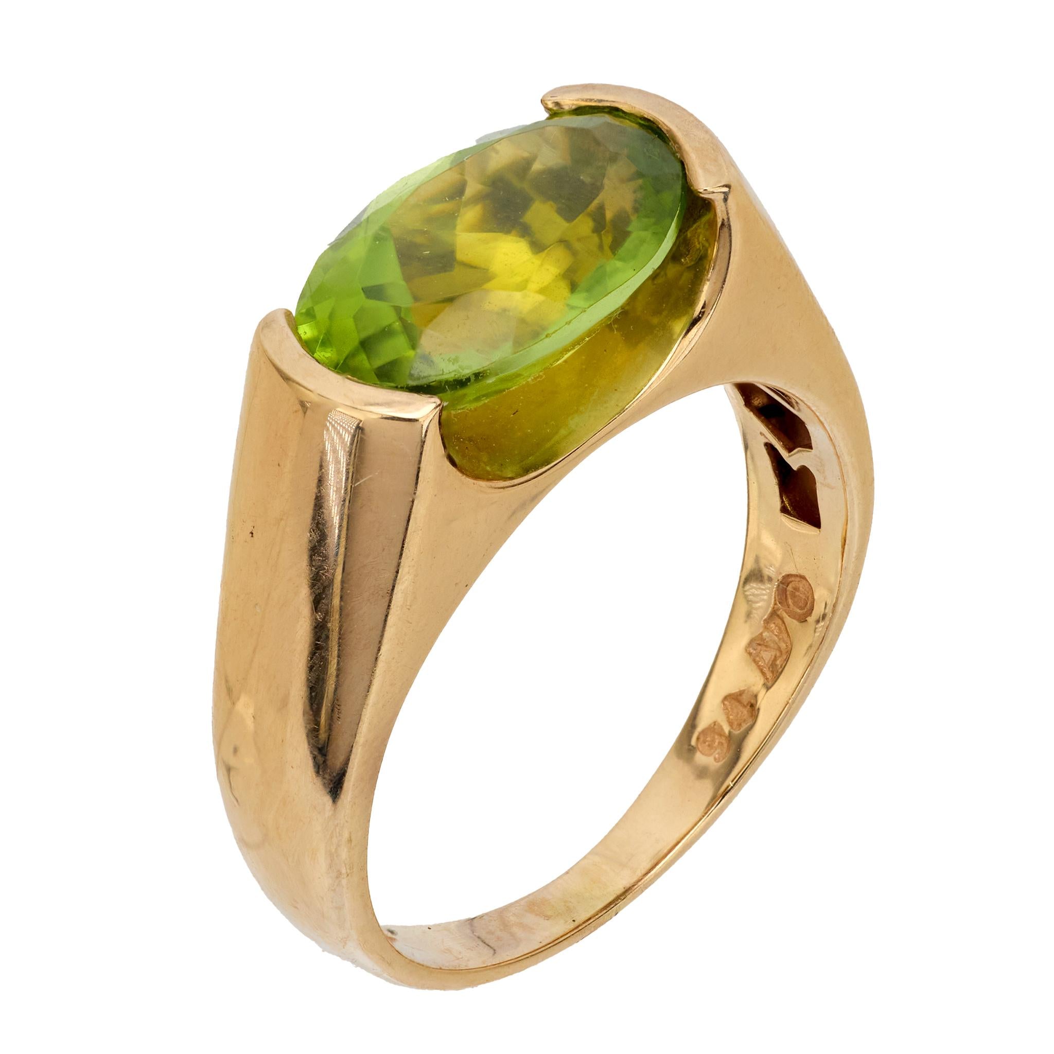 Vintage 3.70 carat oval cut peridot 14k yellow gold ring Jack Weir & Sons