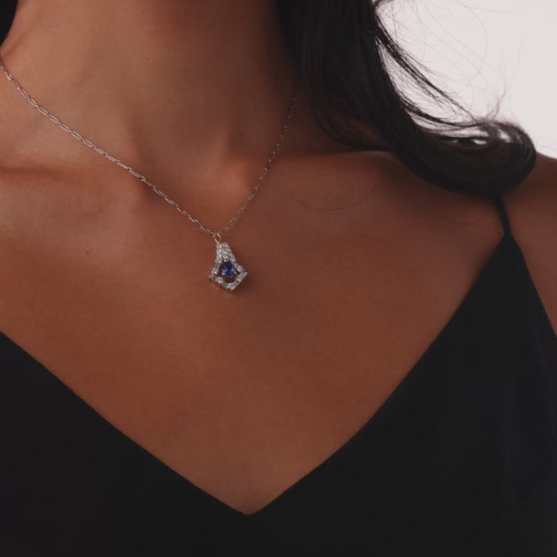 Vintage tanzanite diamond 18k white gold pendant necklace