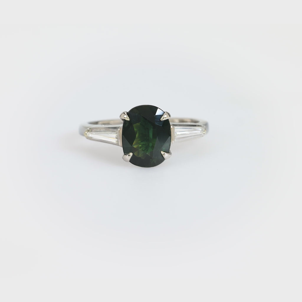 Mid-Century 2.00 carat platinum green sapphire diamond ring Jack Weir & Sons