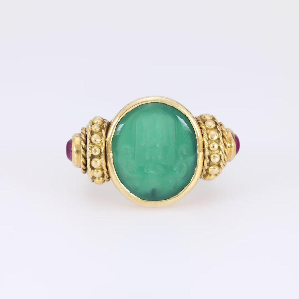 Vintage Italy chrysoprase ruby 18k yellow gold intaglio signet ring Jack Weir & Sons