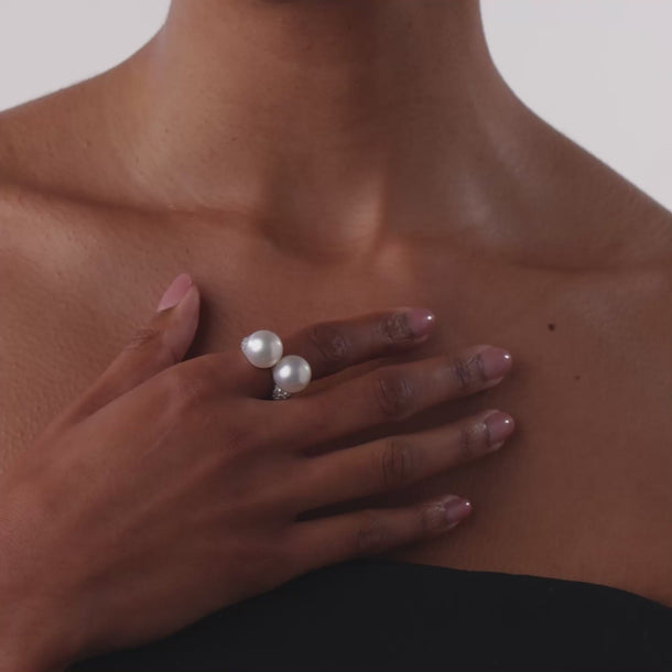 French vintage cultured pearl diamond 18k white gold Toi Et Moi ring Jack Weir & Sons