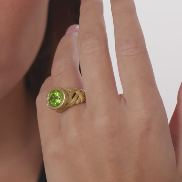 Angela Cummings vintage 3.50 carat peridot 18k yellow gold ring Rings Angela Cummings