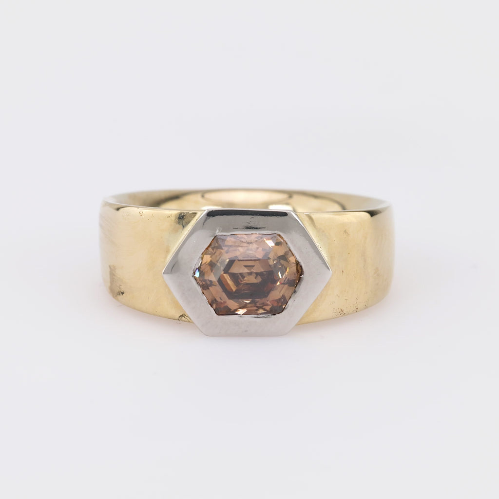 Contemporary 1.29 Carat Fancy Brown Hexagon Cut Diamond 18K Yellow Gold Band