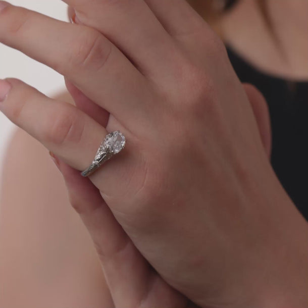 Art Deco GIA 1.10 carat diamond platinum engagement ring