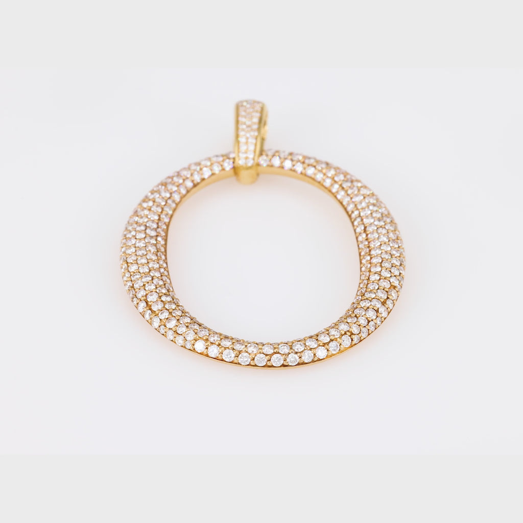 Vintage Ovale 2.5 Carat Diamond 18K Yellow Gold Pave Pendant