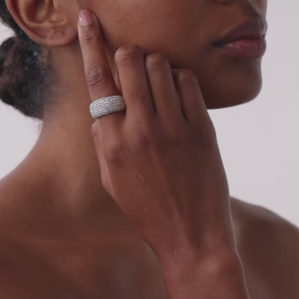 Contemporary 2.50 carat diamond 18k white gold pave band