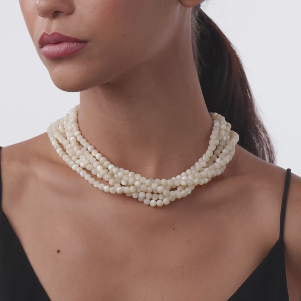 Tiffany & Co. vintage 18k yellow gold mother of pearl necklace
