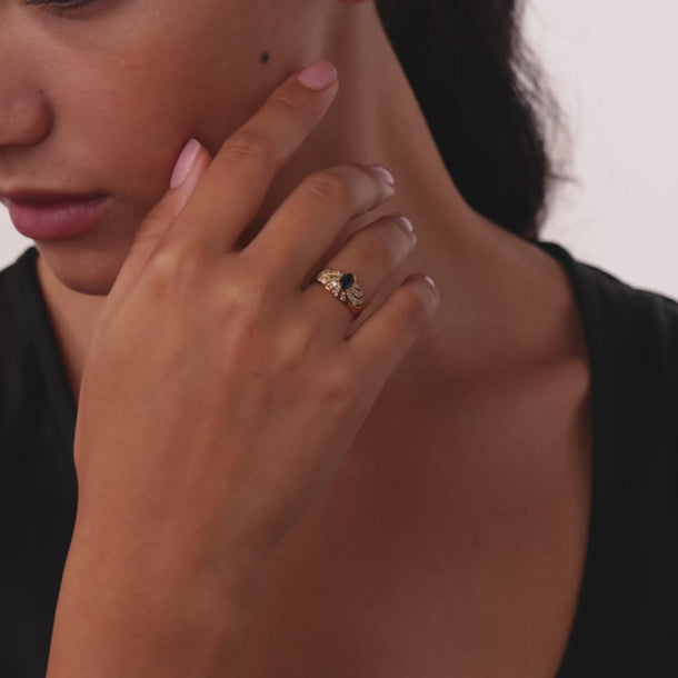 Vintage sapphire diamond 18k yellow gold ring