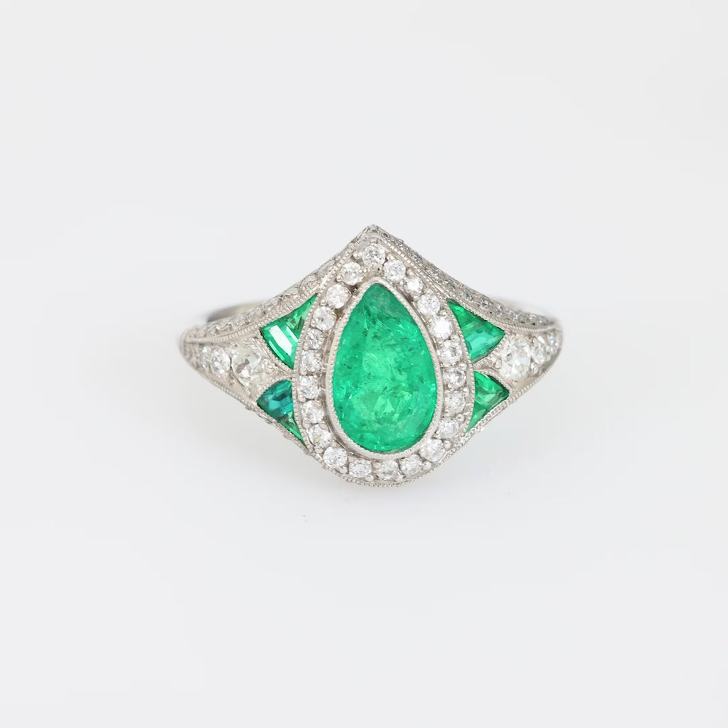 Art Deco style 1.15 carat emerald diamond platinum cocktail ring