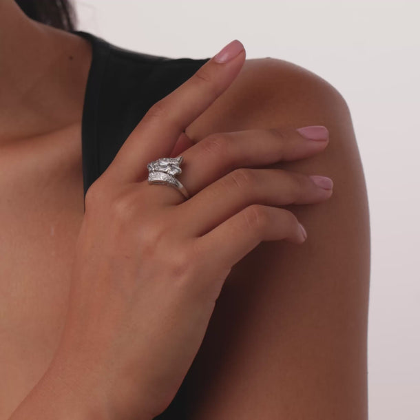 Art Deco 1.80 carat total weight diamond platinum bypass ring
