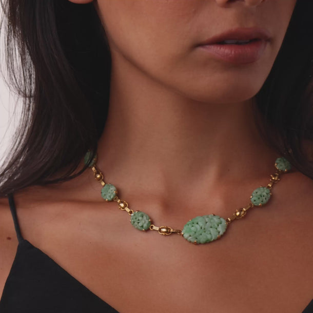 Art Deco carved jade 14k yellow gold necklace