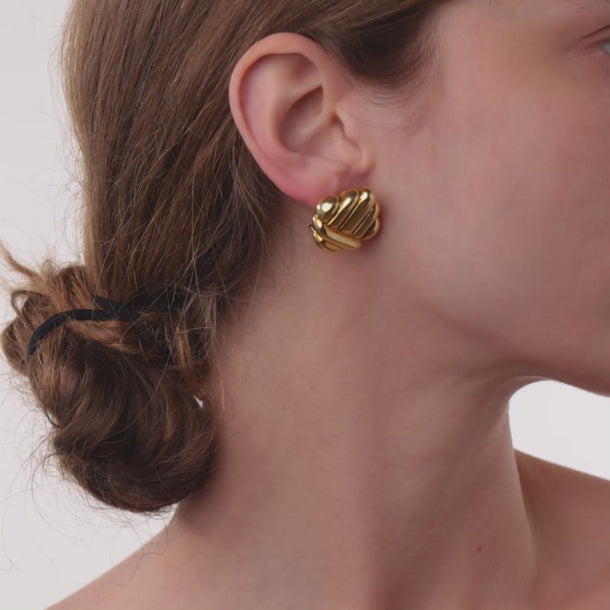 Cartier vintage 18k yellow gold earrings