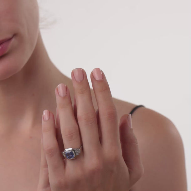 French Art Deco GIA 4.50 carat Ceylon no heat sapphire diamond platinum ring