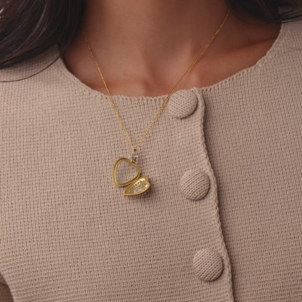 Victorian old mine cut diamond 18k yellow gold enamel heart locket pendant
