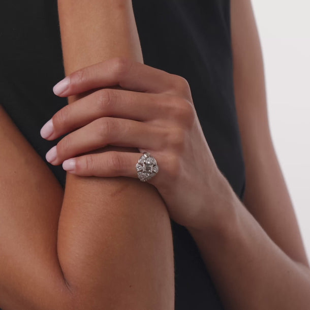 Mid Century 1.70 carat diamond platinum ring