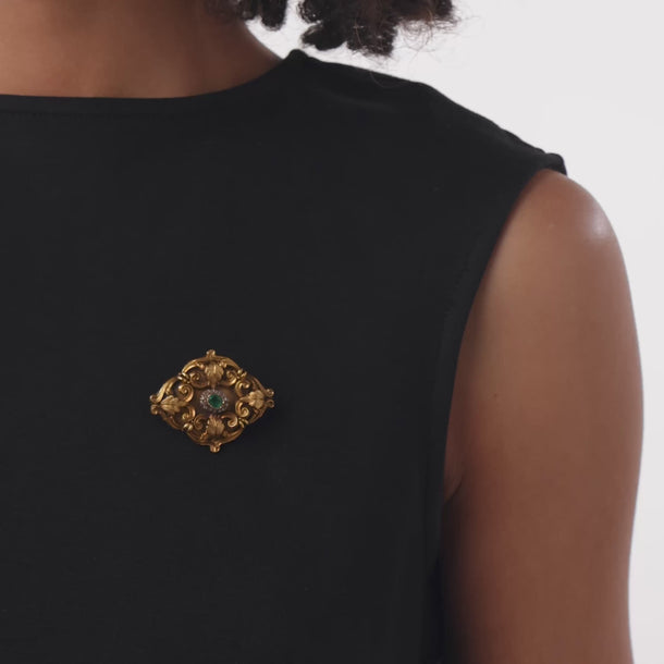 Victorian emerald rose cut diamond 20k yellow gold brooch
