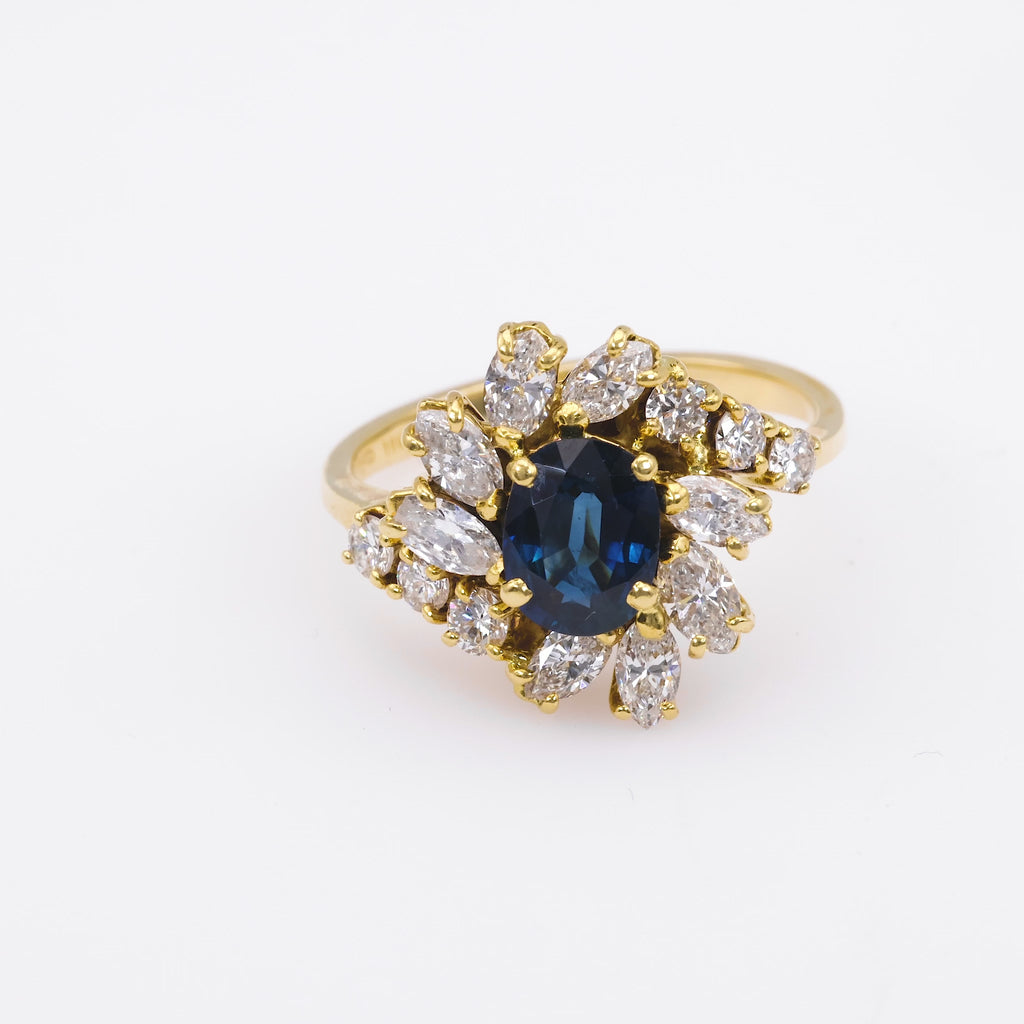 Vintage Sapphire Diamond 18K Yellow Gold Cluster Ring
