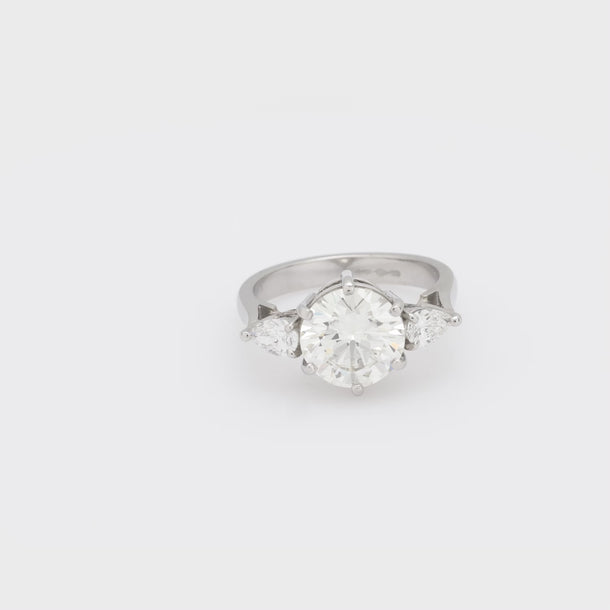 Vintage GIA 2.70 carat diamond platinum engagement ring