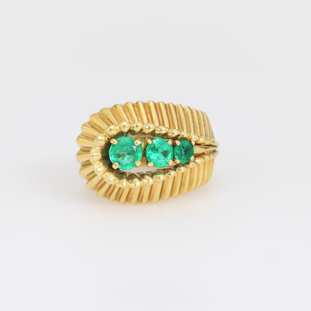 Retro emerald 18k yellow gold ring Jack Weir & Sons