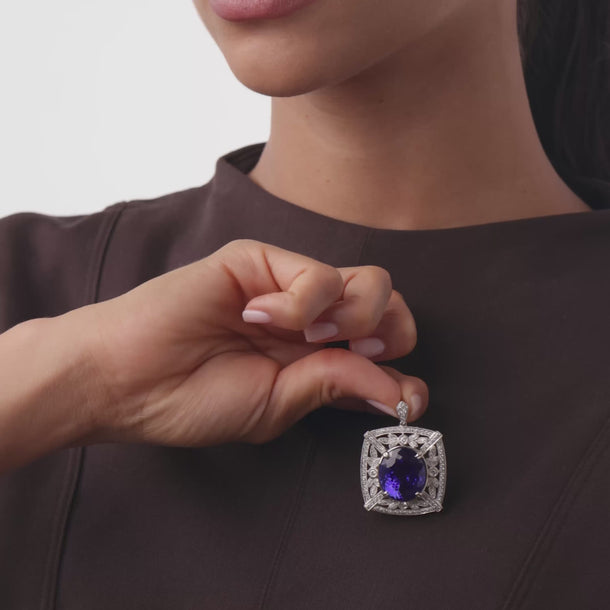 Vintage 25.07 carat tanzanite diamond platinum pendant