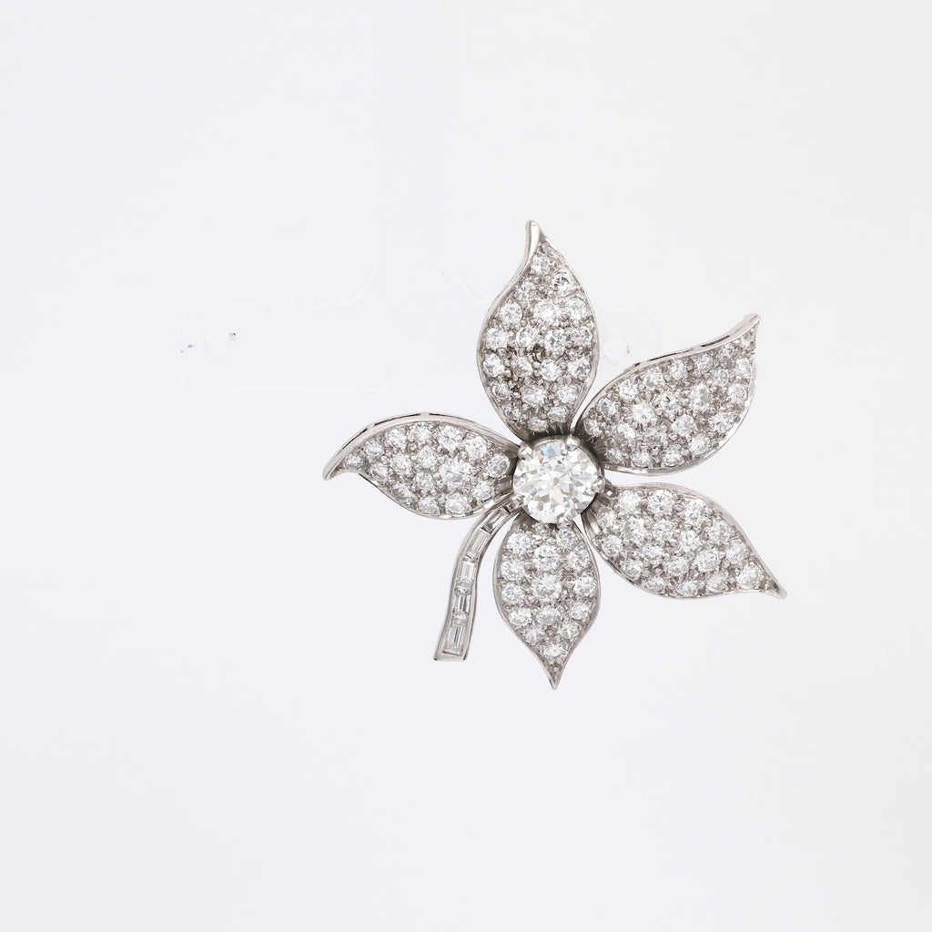 Art Deco 7 Carat Total Weight Diamond Platinum Floral Brooch